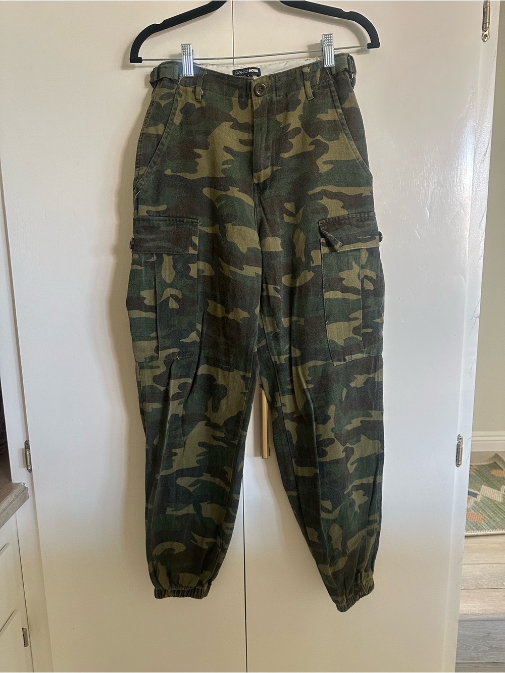 Women’s Camo Cargo Pants - Olive Green